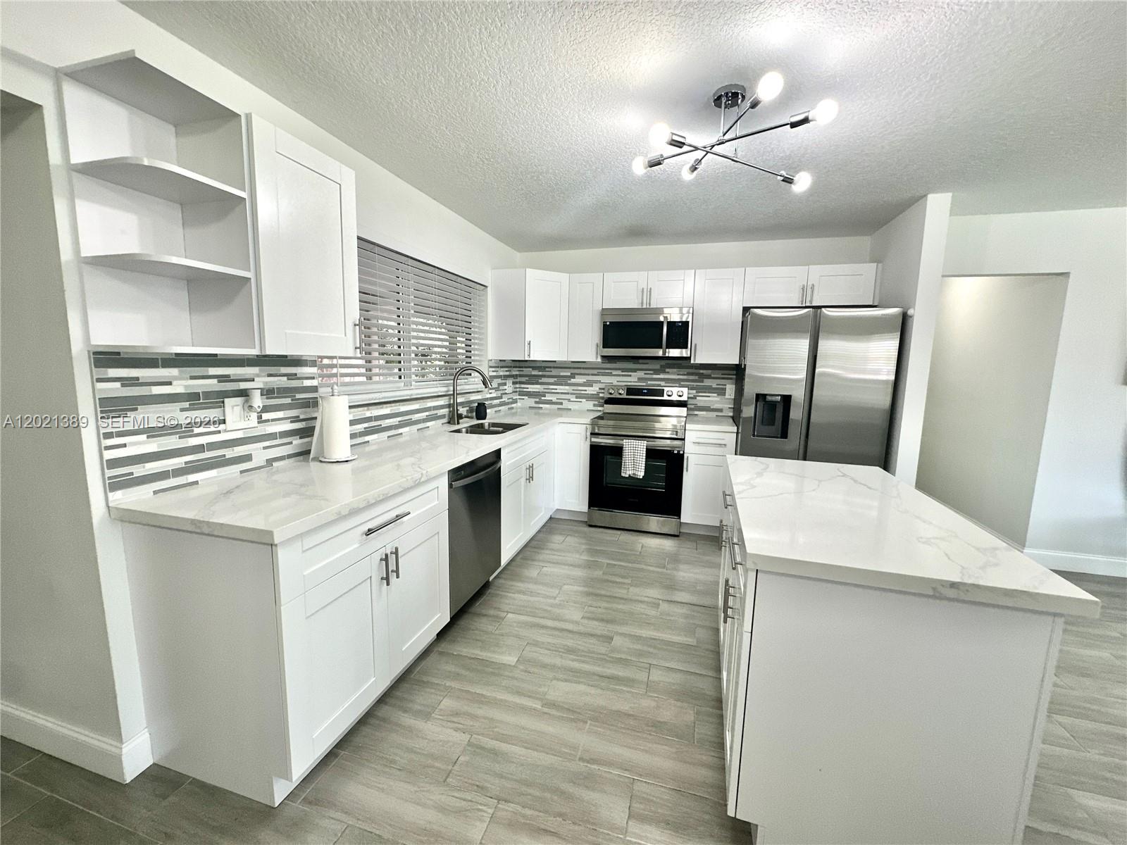 3511 Quentin Ave