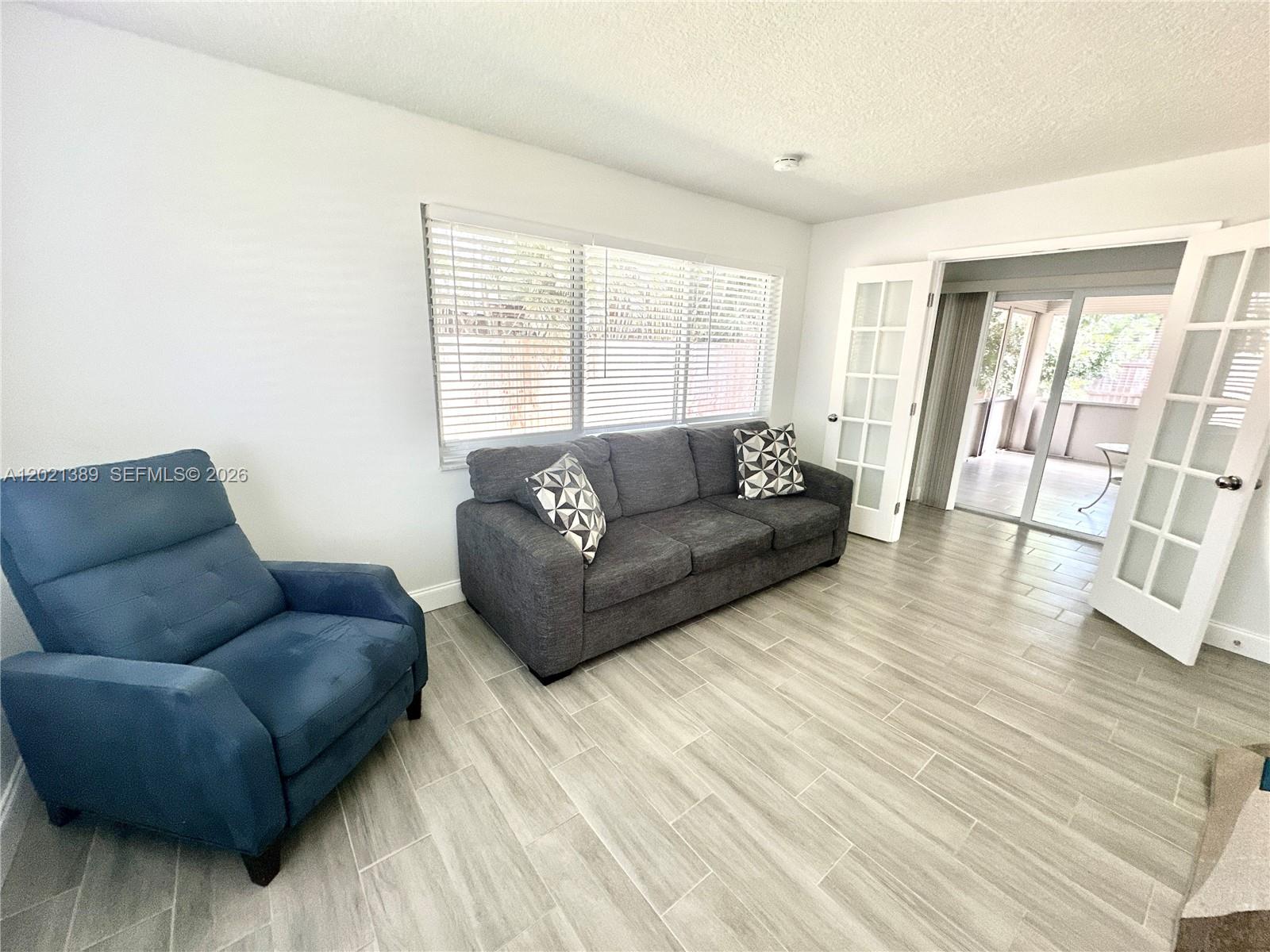 3511 Quentin Ave