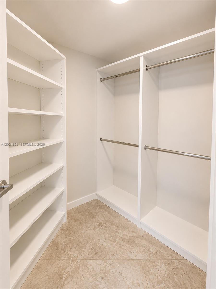 55 SE 6th St # 3001