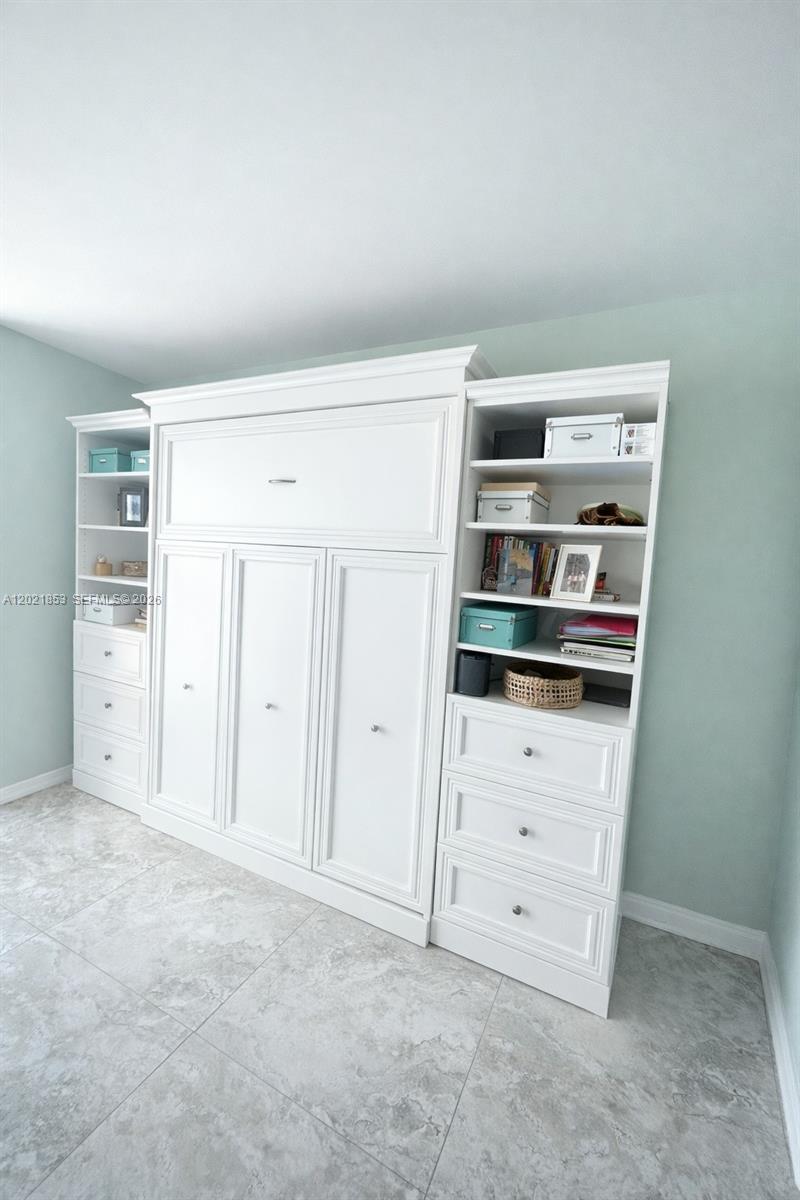 55 SE 6th St # 3001