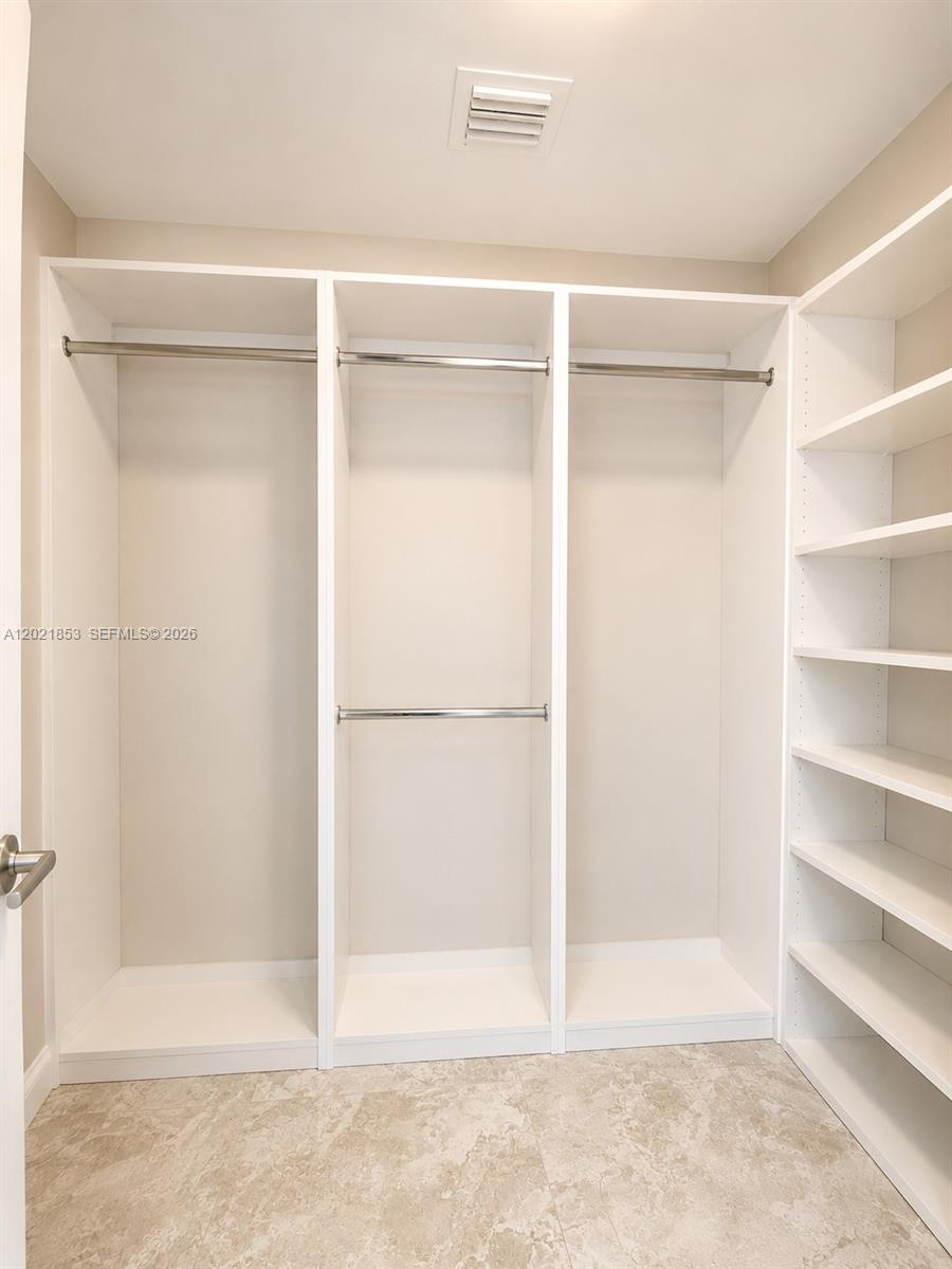 55 SE 6th St # 3001
