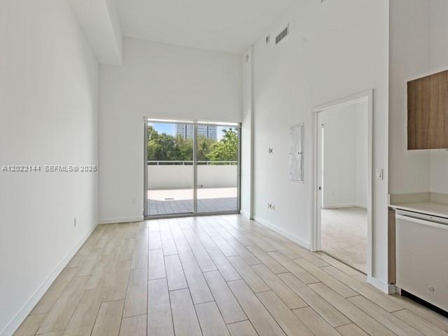 1600 SW 1 Ave # 305