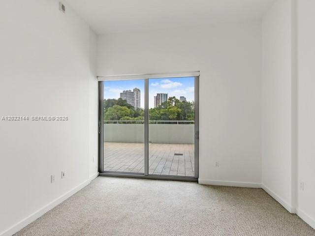 1600 SW 1 Ave # 305