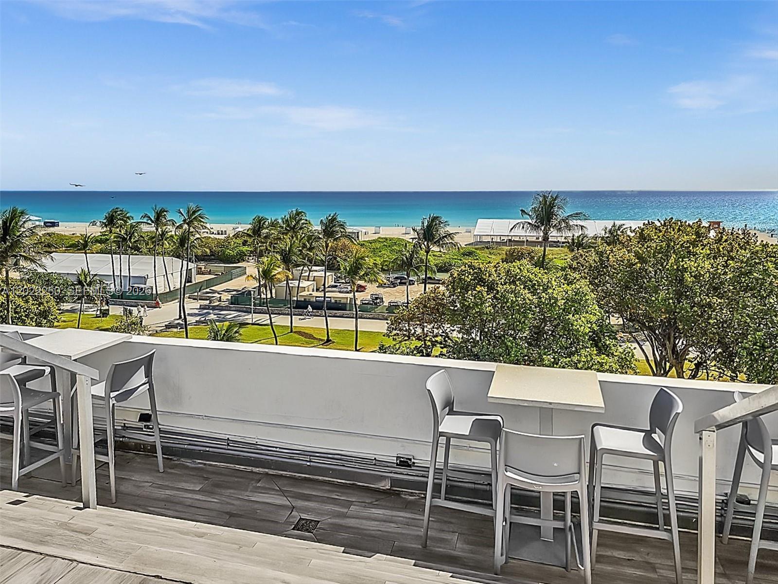 1052 Ocean Dr # C203