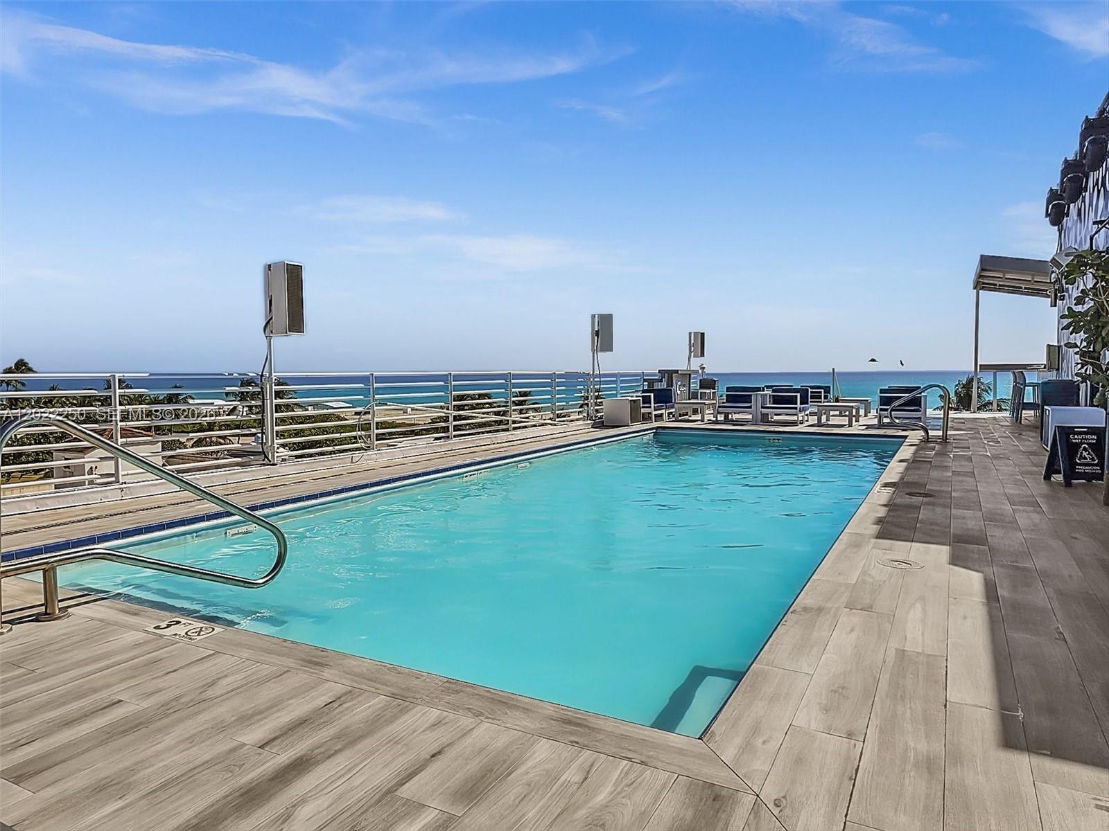 1052 Ocean Dr # C203