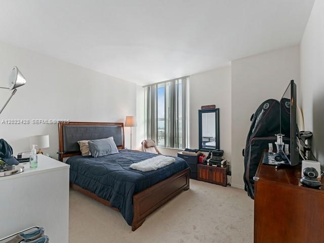 951 Brickell Ave # 2808