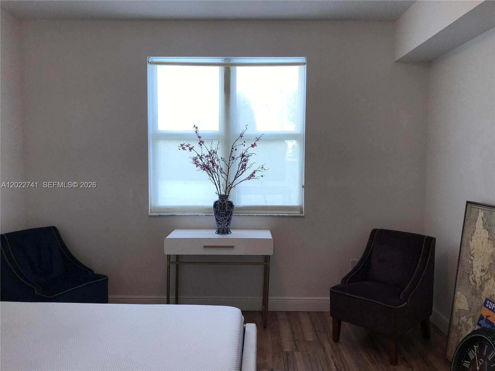 7900 Harbor Island Dr # 523