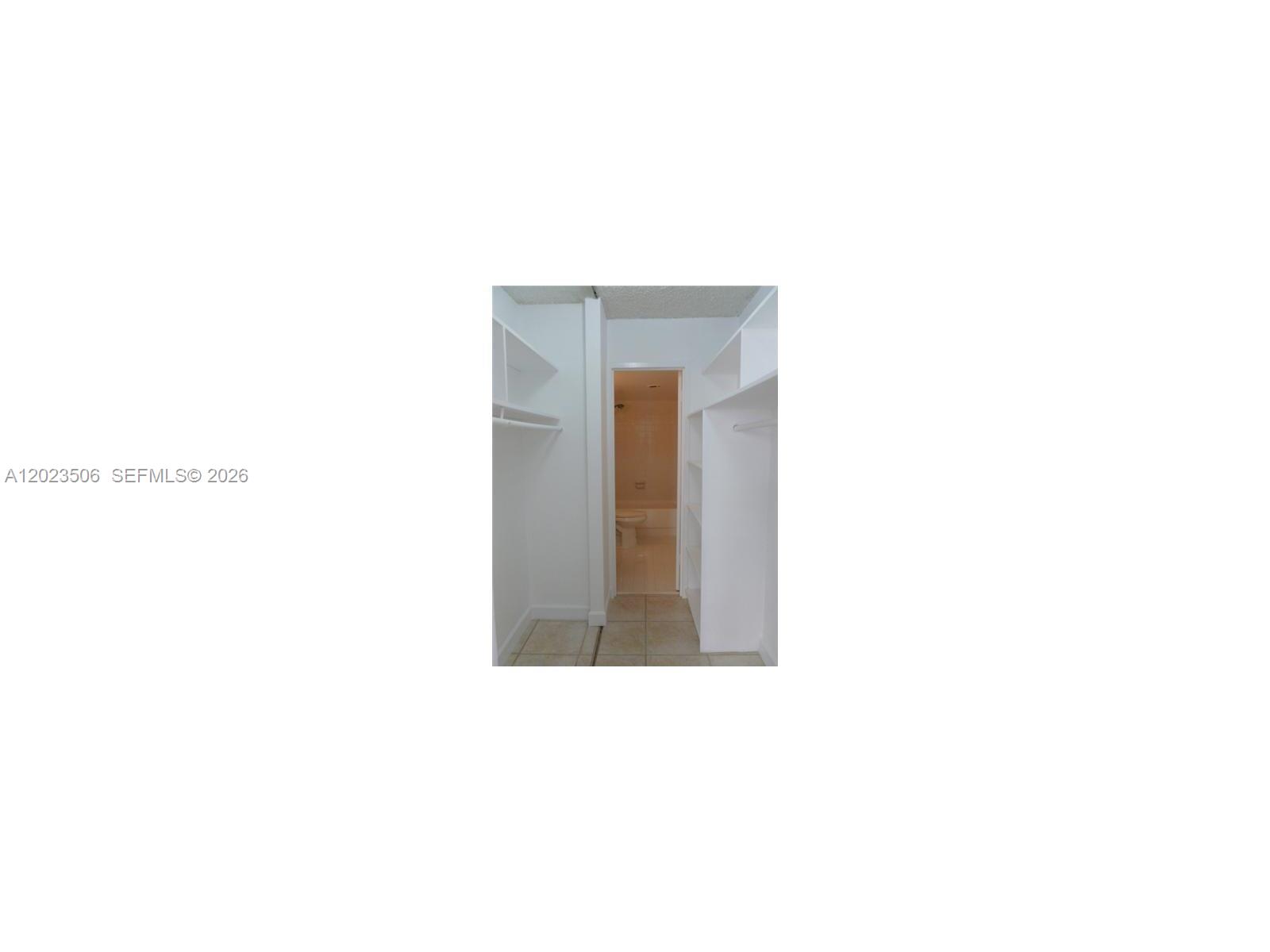 150 SE 25th Rd # 5E