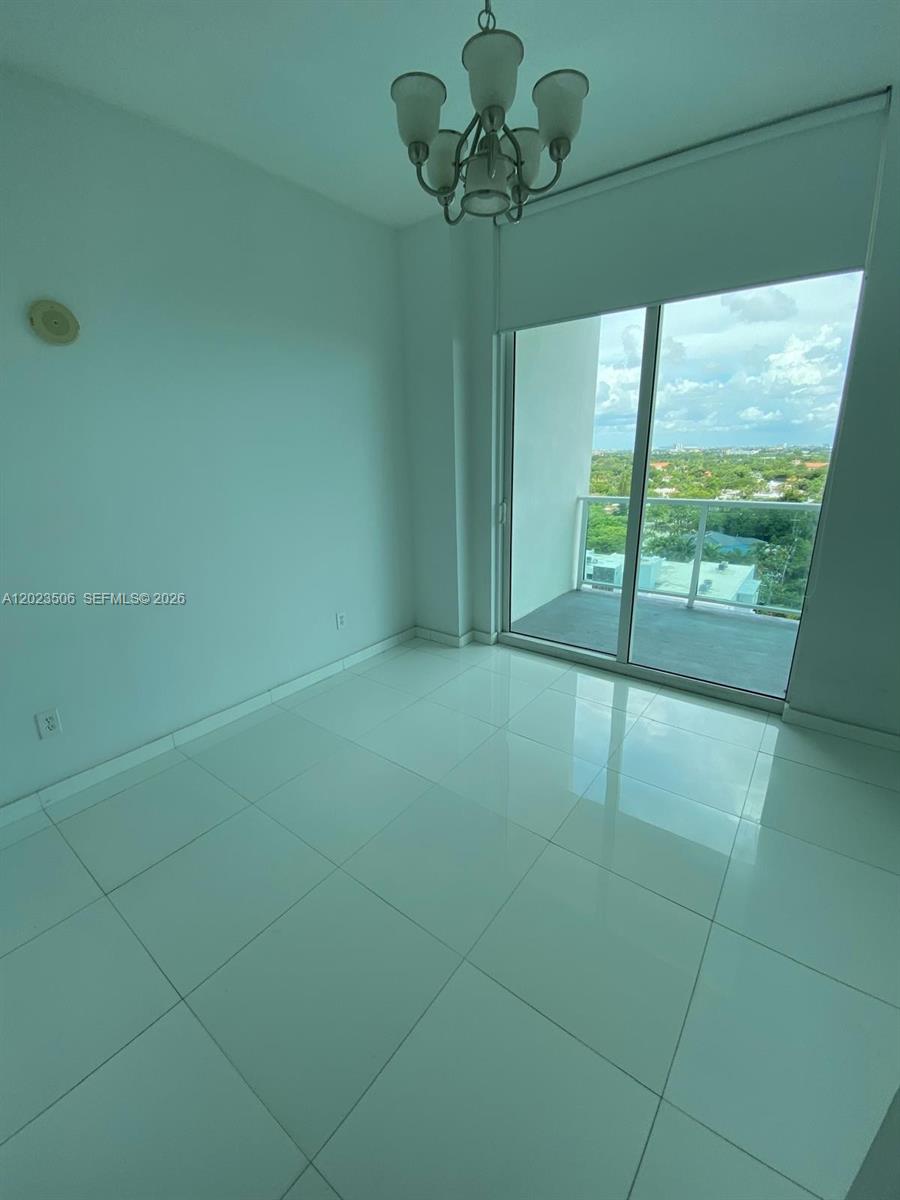 150 SE 25th Rd # 5E