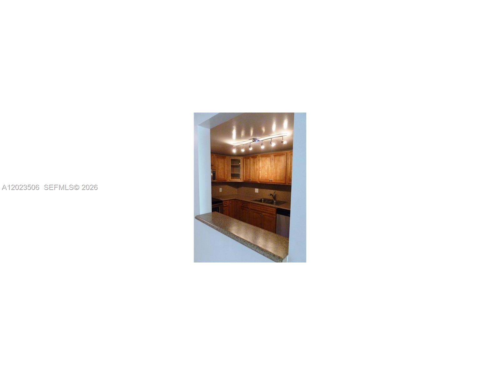 150 SE 25th Rd # 5E