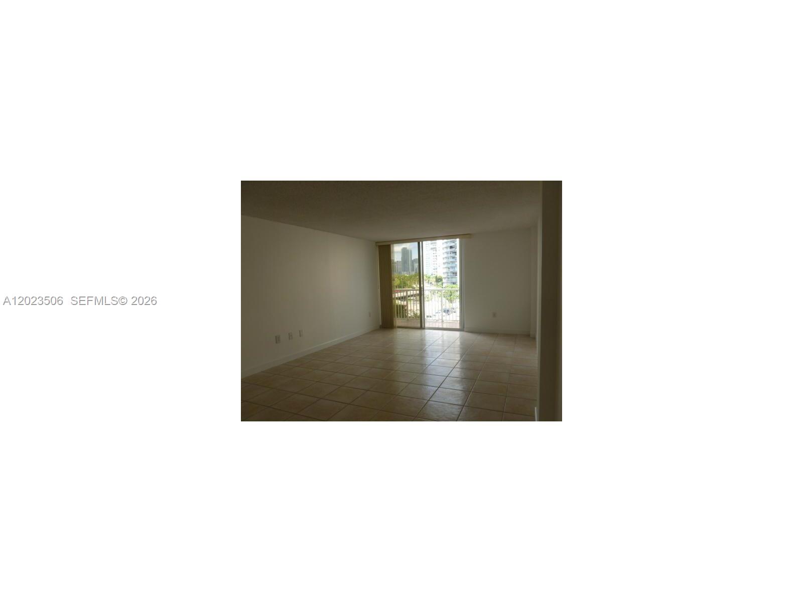 150 SE 25th Rd # 5E