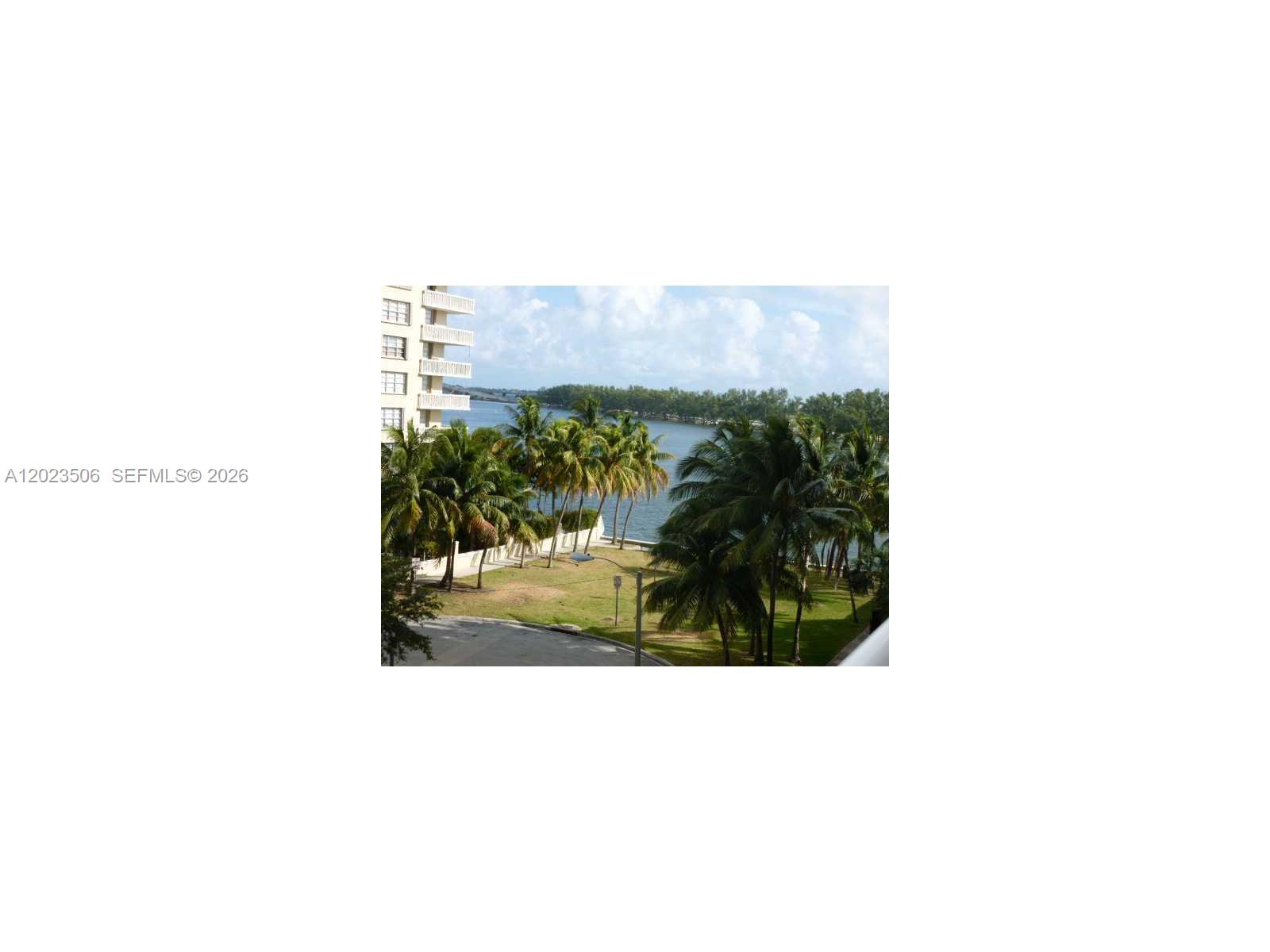 150 SE 25th Rd # 5E