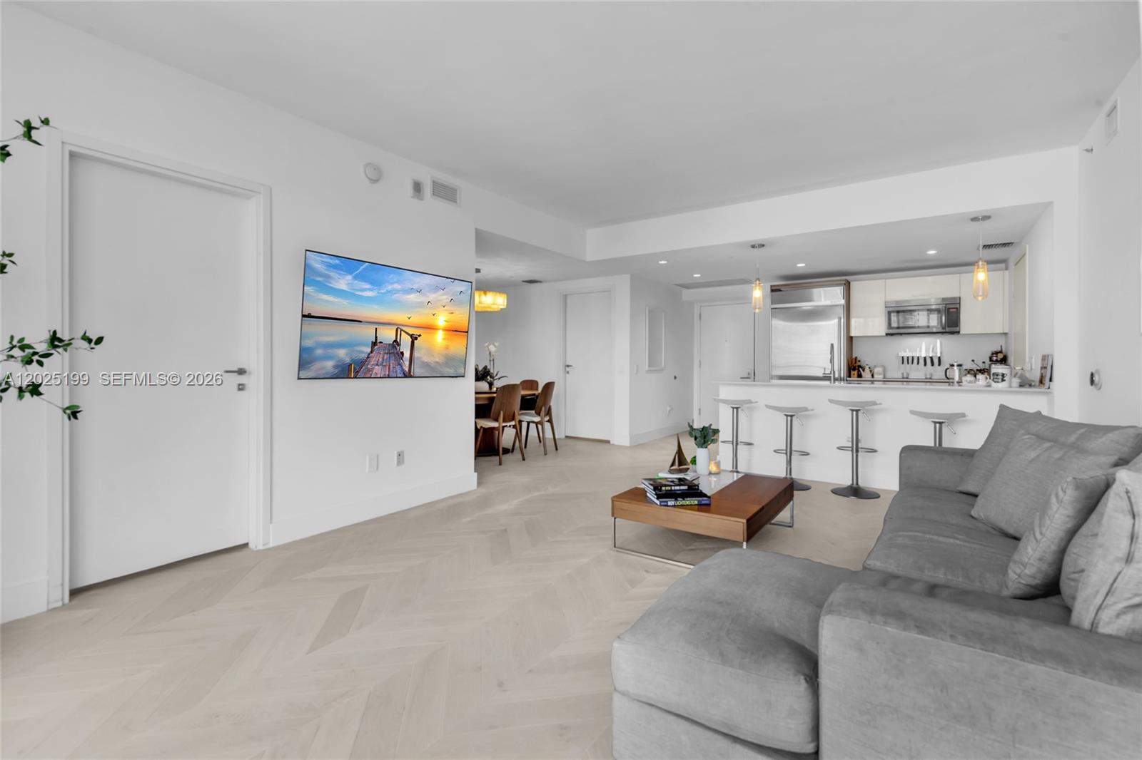 1300 Brickell Bay Dr # 3408