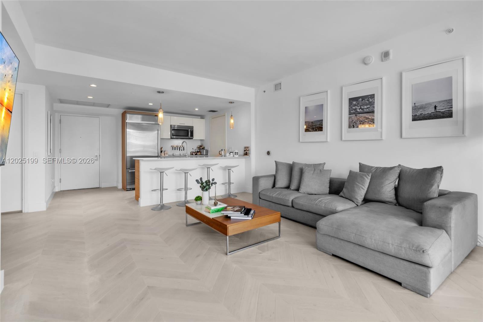 1300 Brickell Bay Dr # 3408
