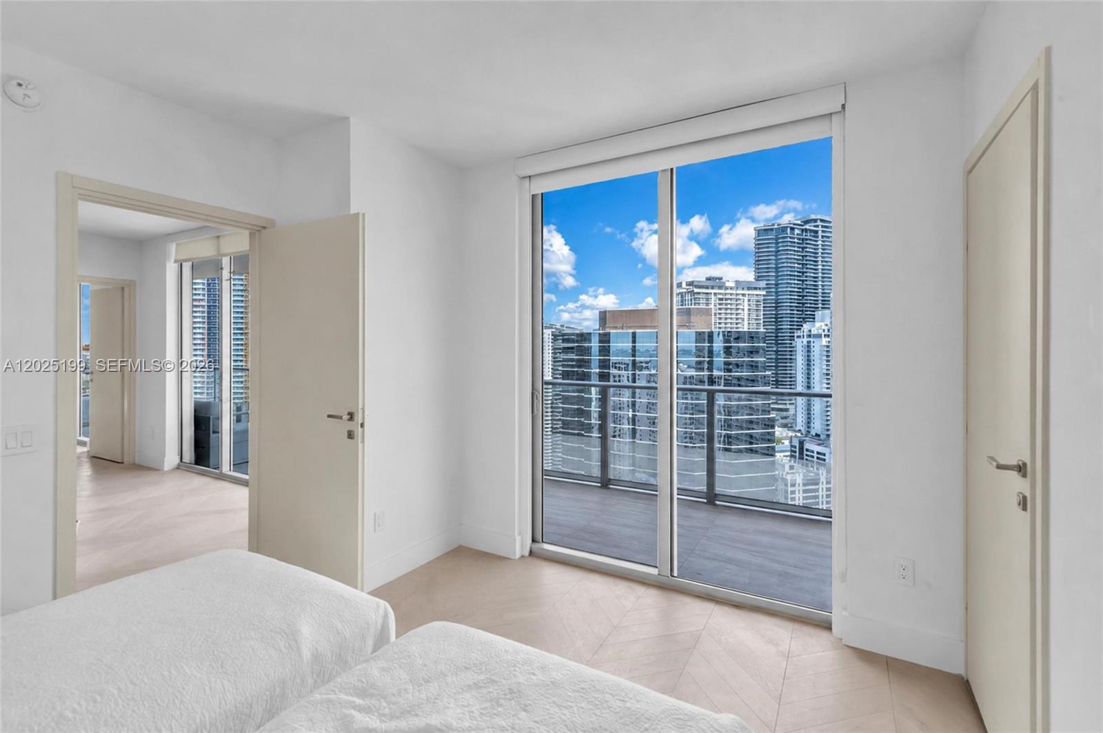 1300 Brickell Bay Dr # 3408