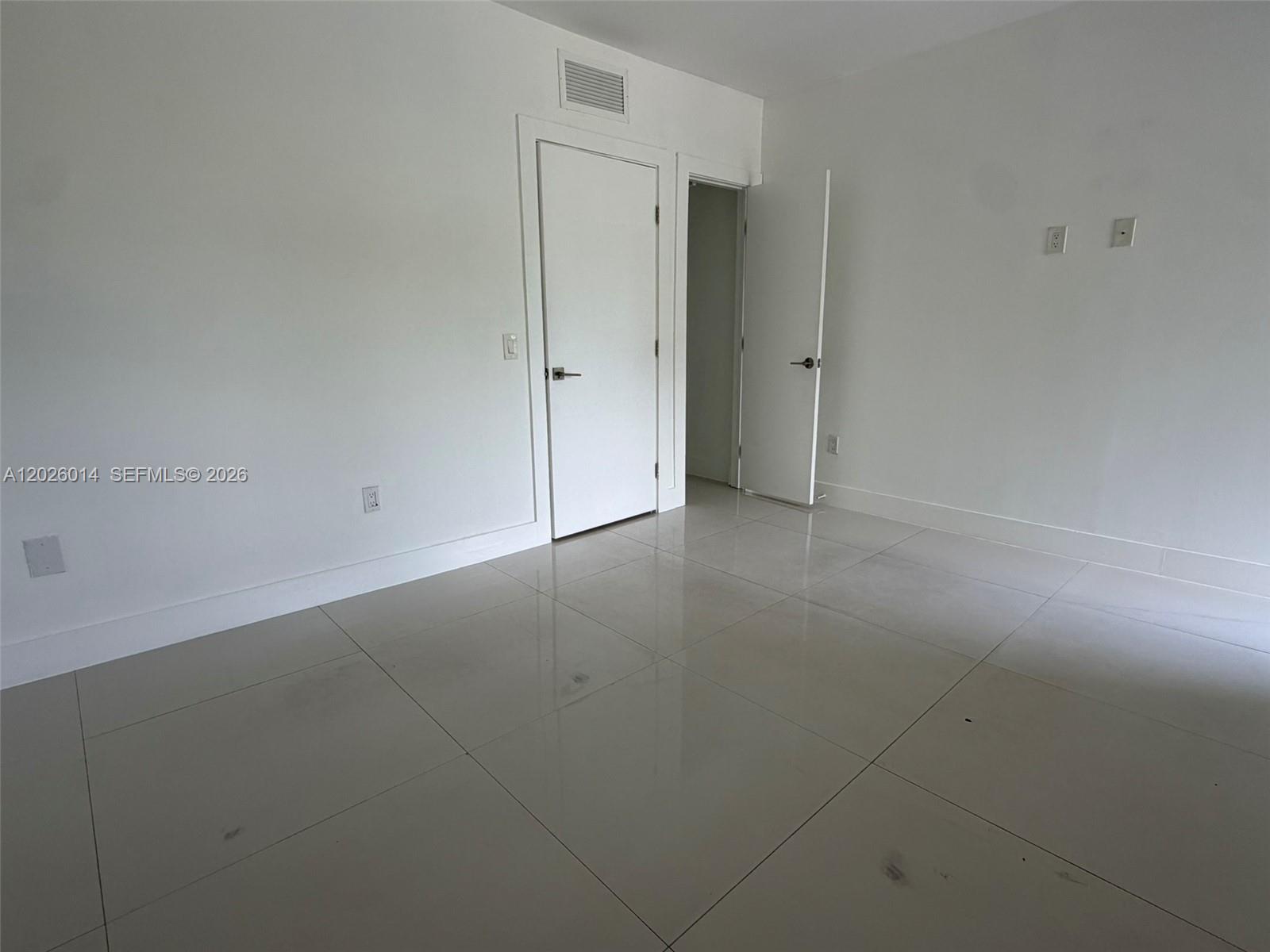 44 NW 10th Ave # 3