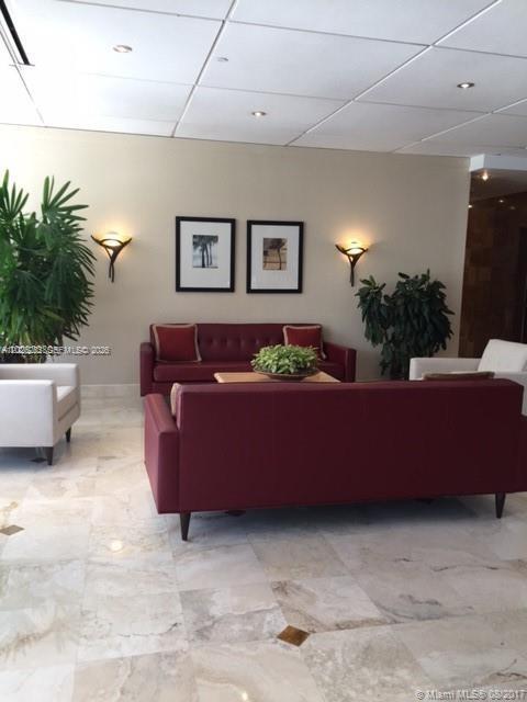 150 SE 25 RD # 15F