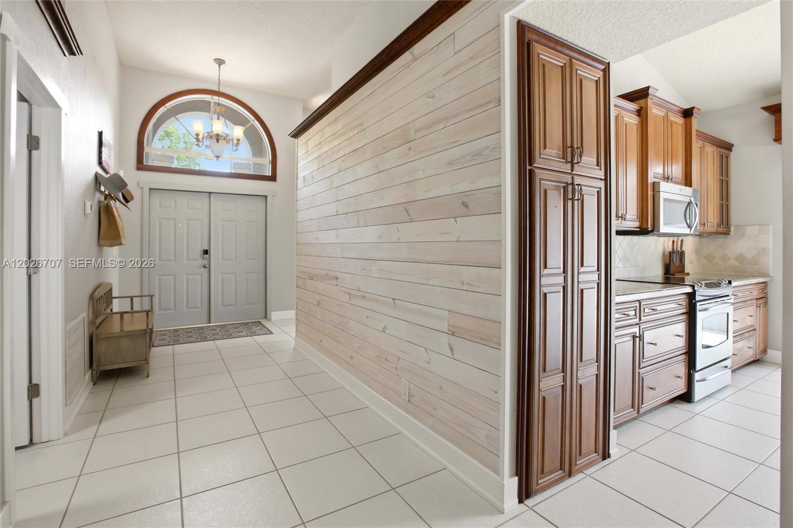 180 SW 167th Ave