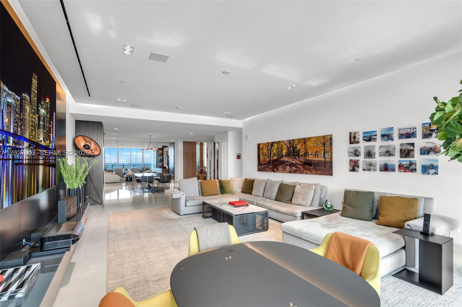 350 Ocean Dr Unit: LPH2N