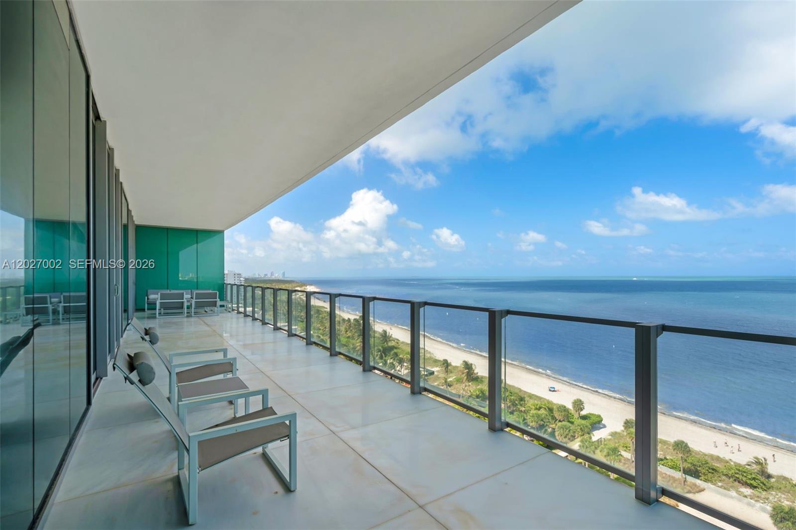 350 Ocean Dr Unit: LPH2N