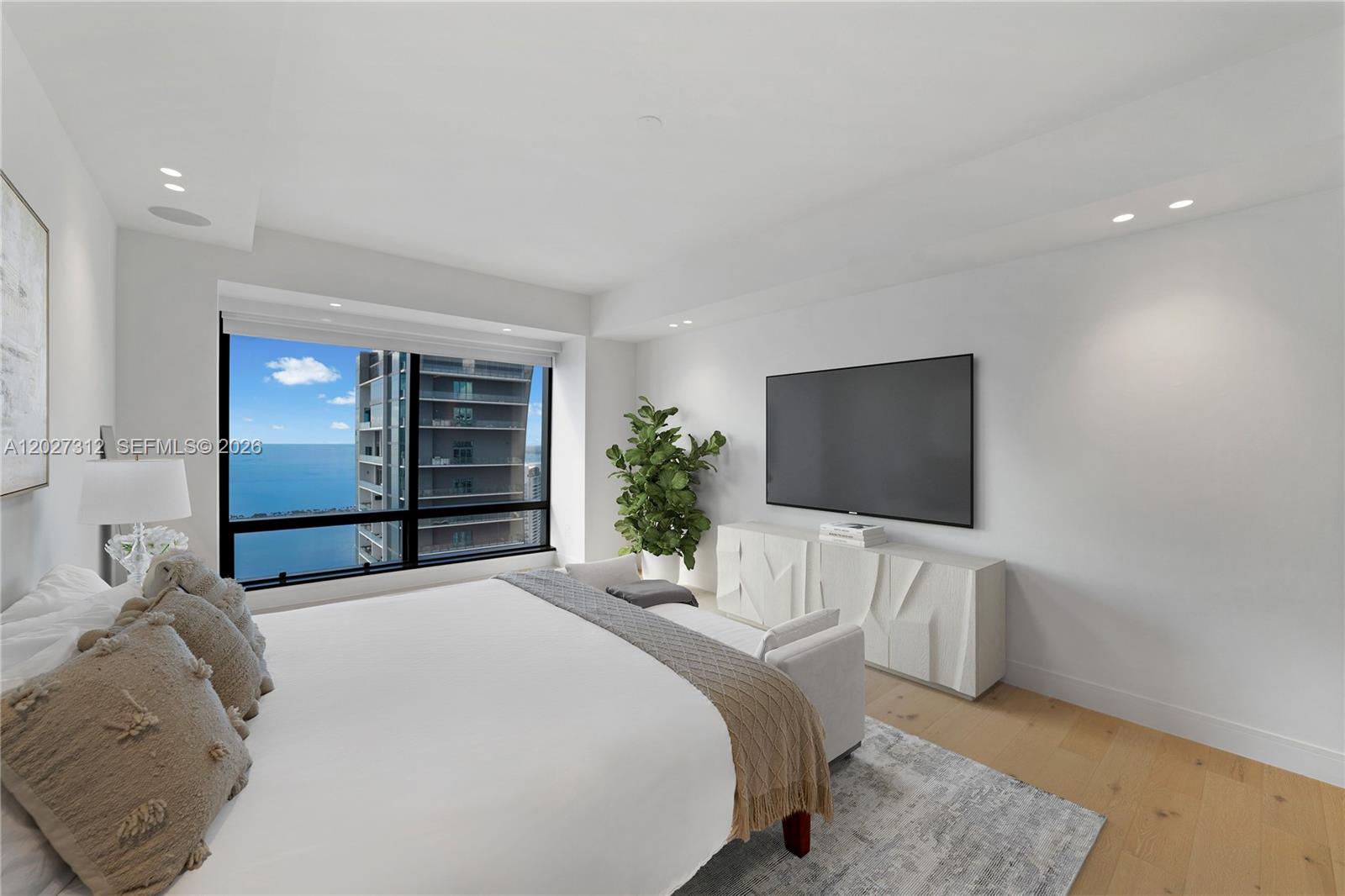 1425 Brickell Ave # 57A