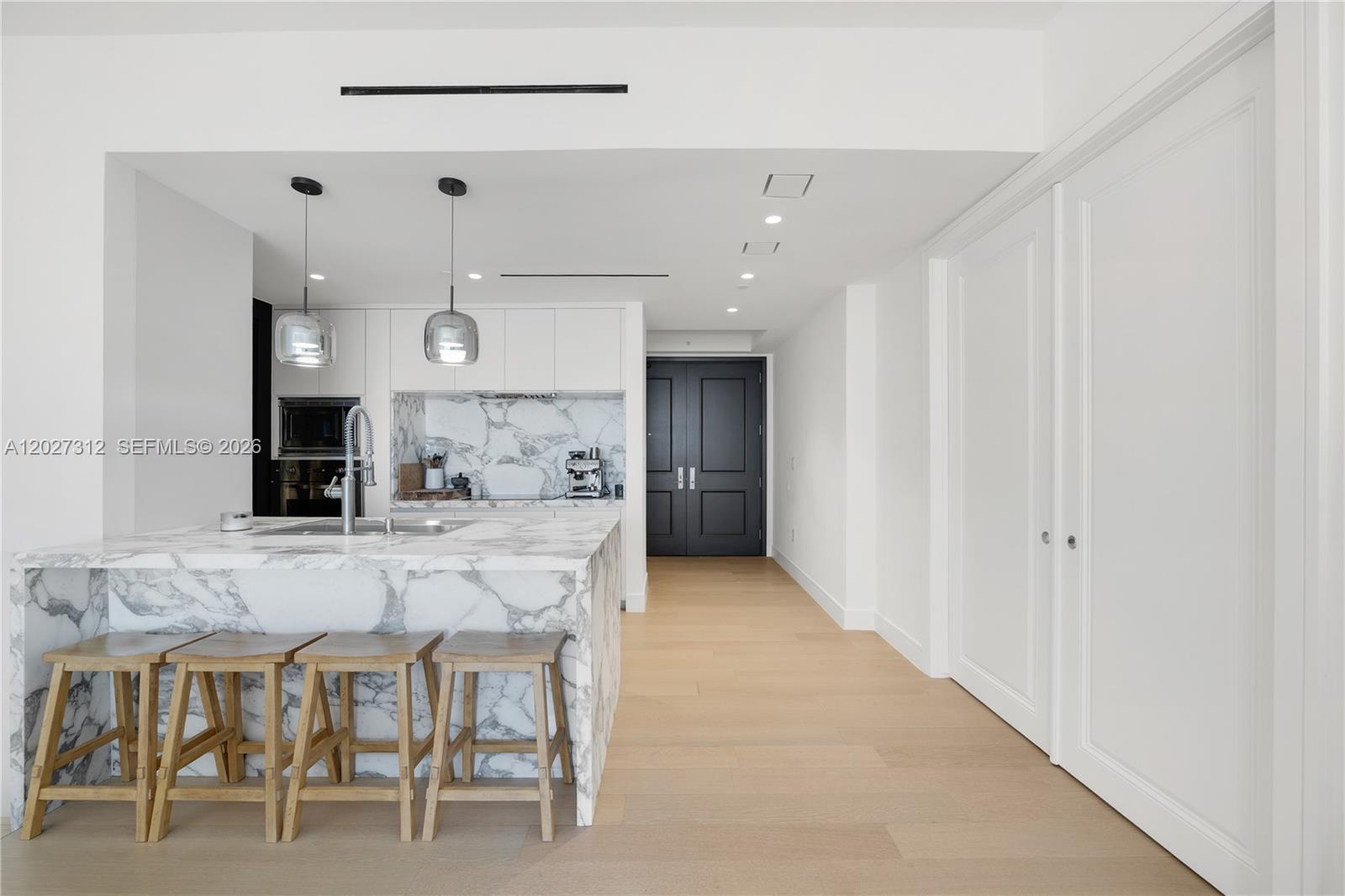 1425 Brickell Ave # 57A