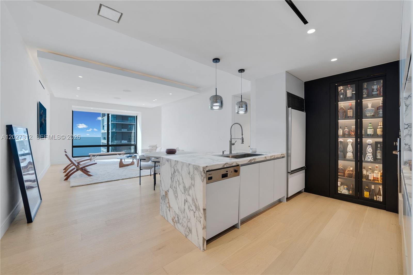 1425 Brickell Ave # 57A
