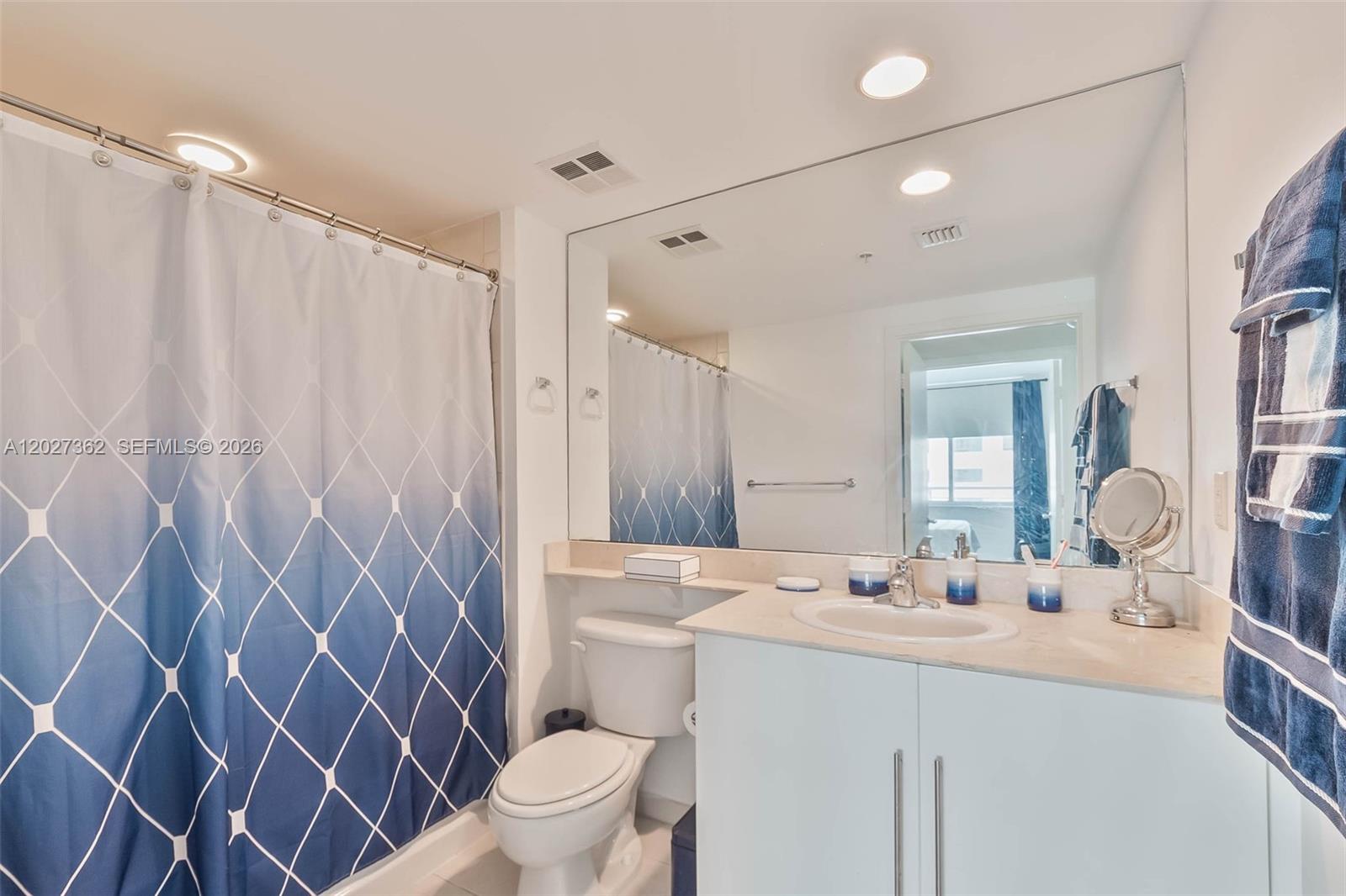 335 S Biscayne Blvd # 2402