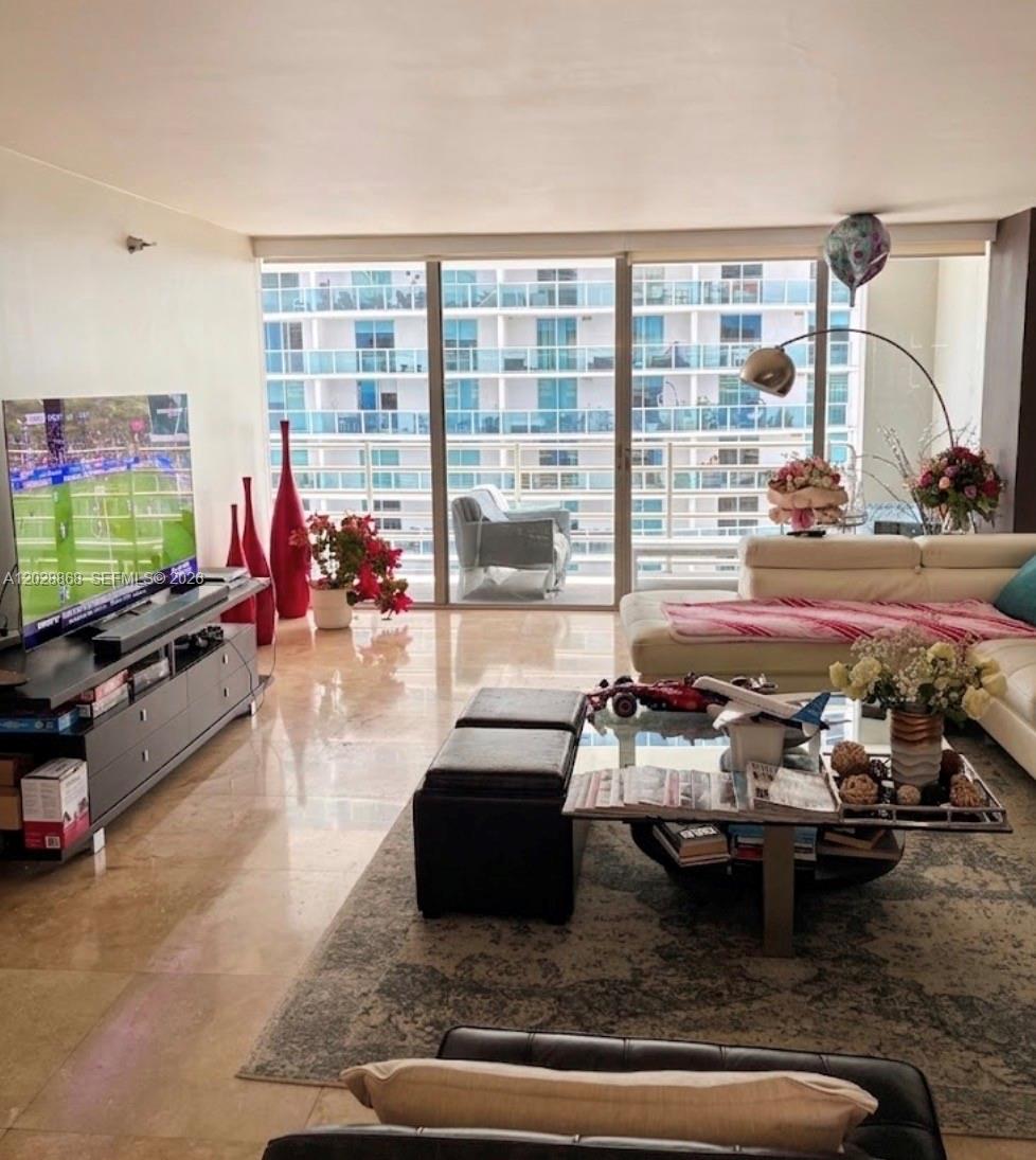 2025 Brickell Ave # 1903