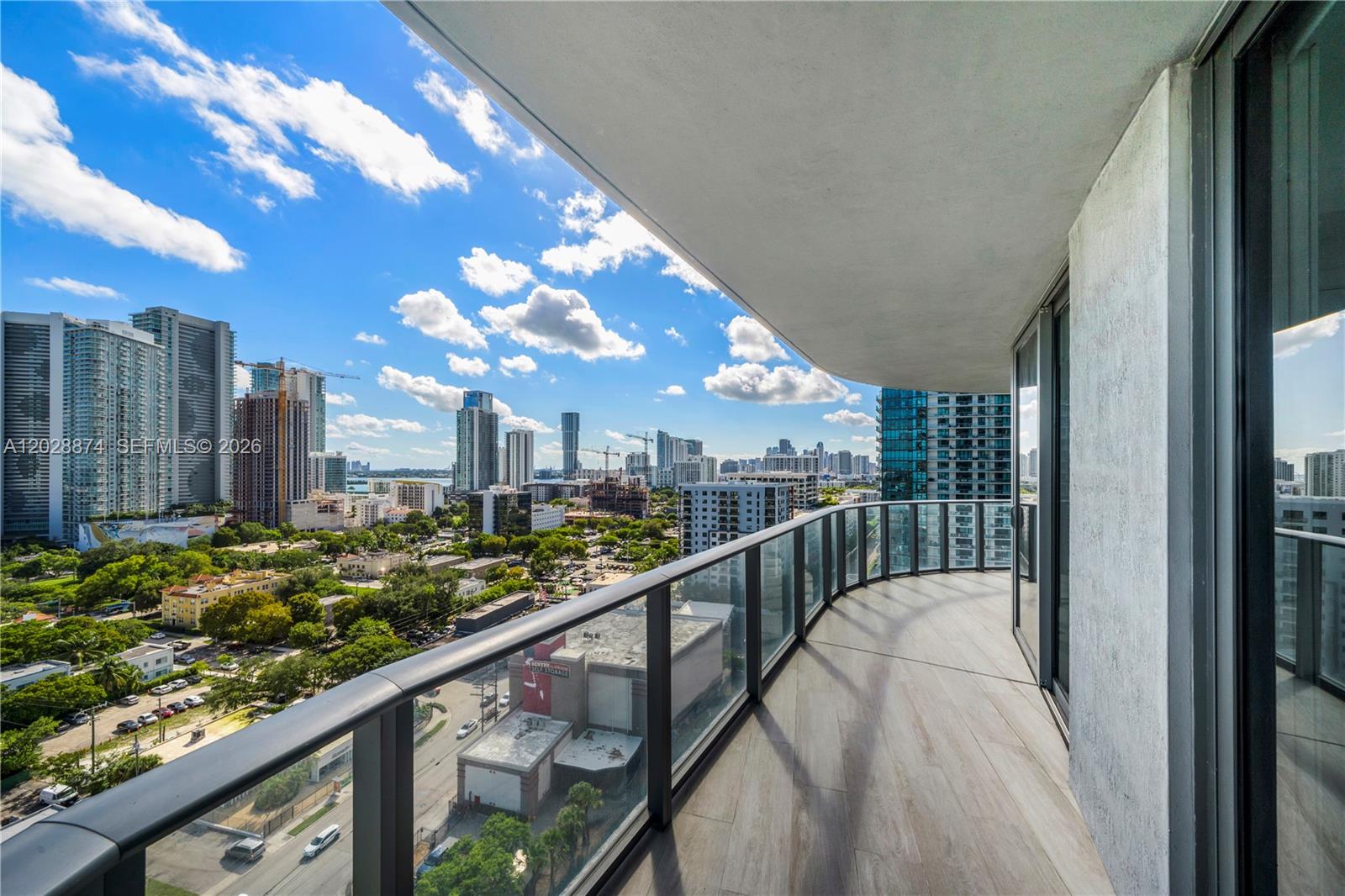 121 NE 34th St # 1704