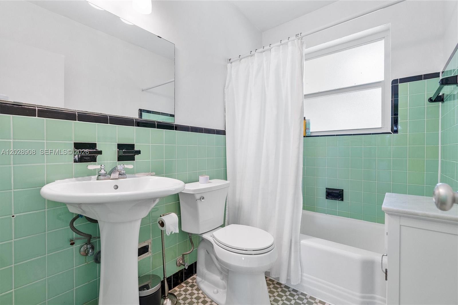 20 Park Dr # 6