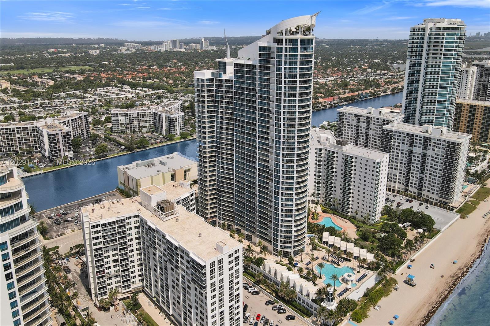 3101 S Ocean Dr # 2208