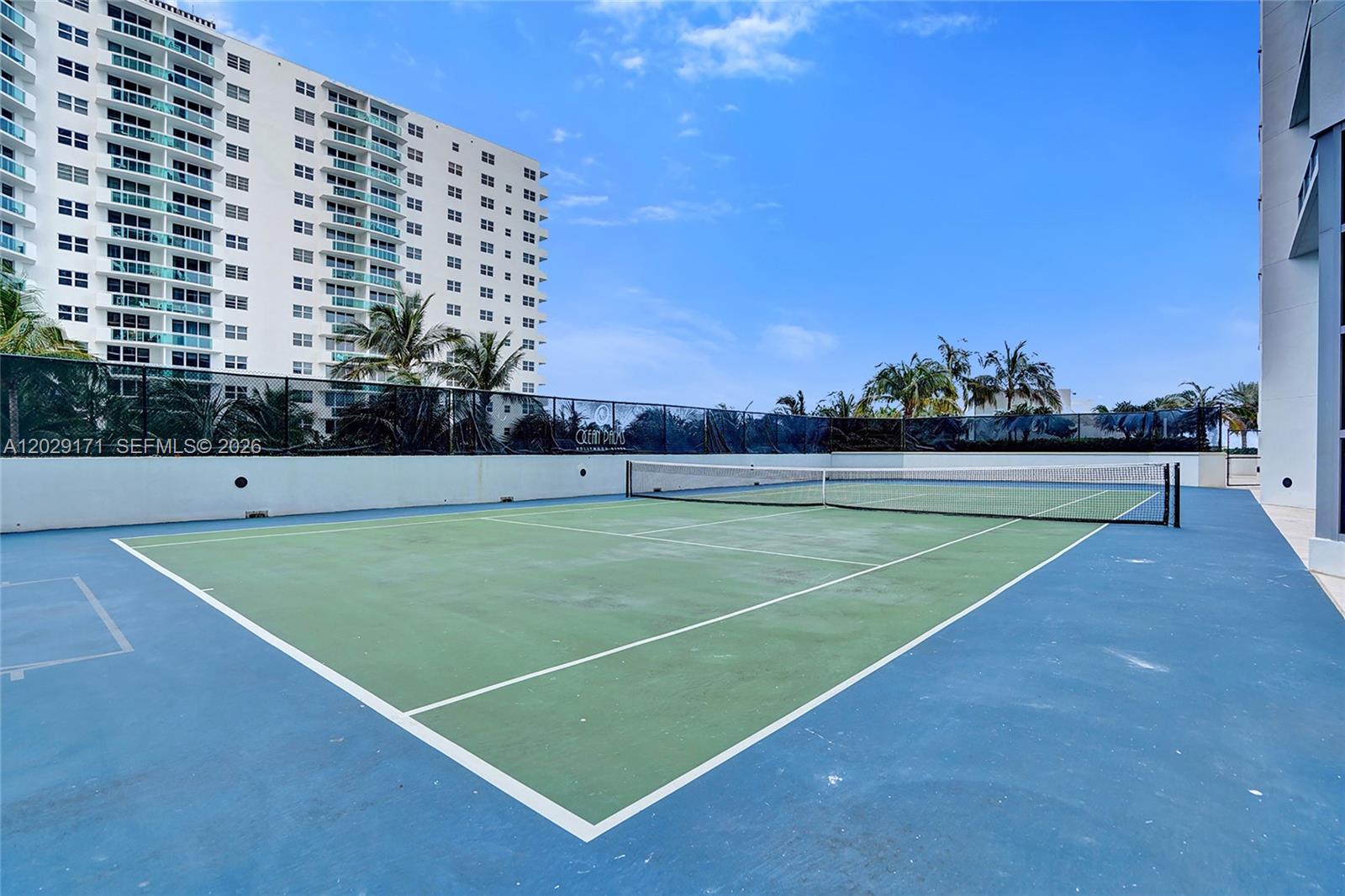 3101 S Ocean Dr # 2208