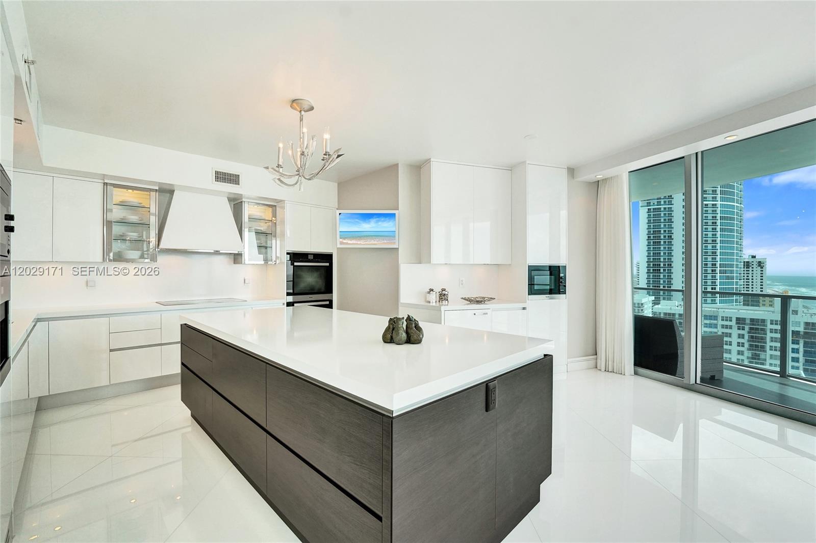 3101 S Ocean Dr # 2208