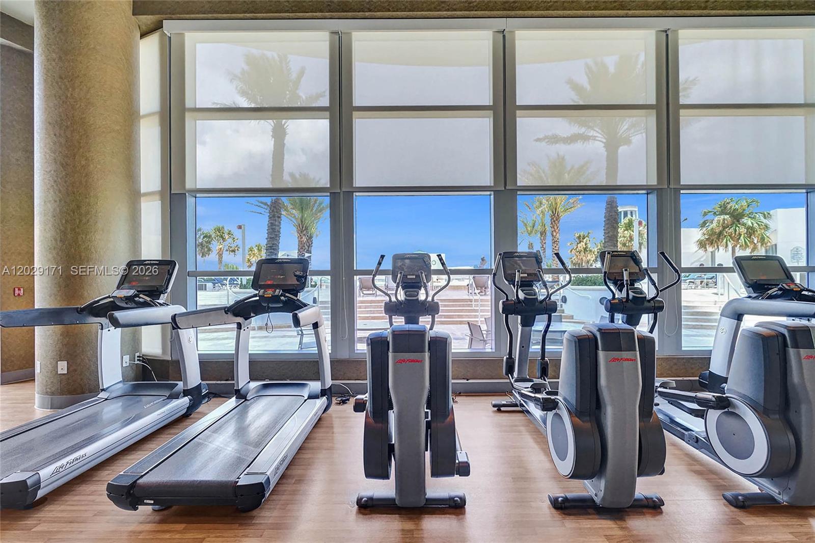 3101 S Ocean Dr # 2208