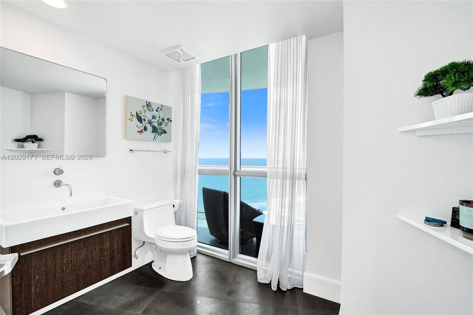 3101 S Ocean Dr # 2208