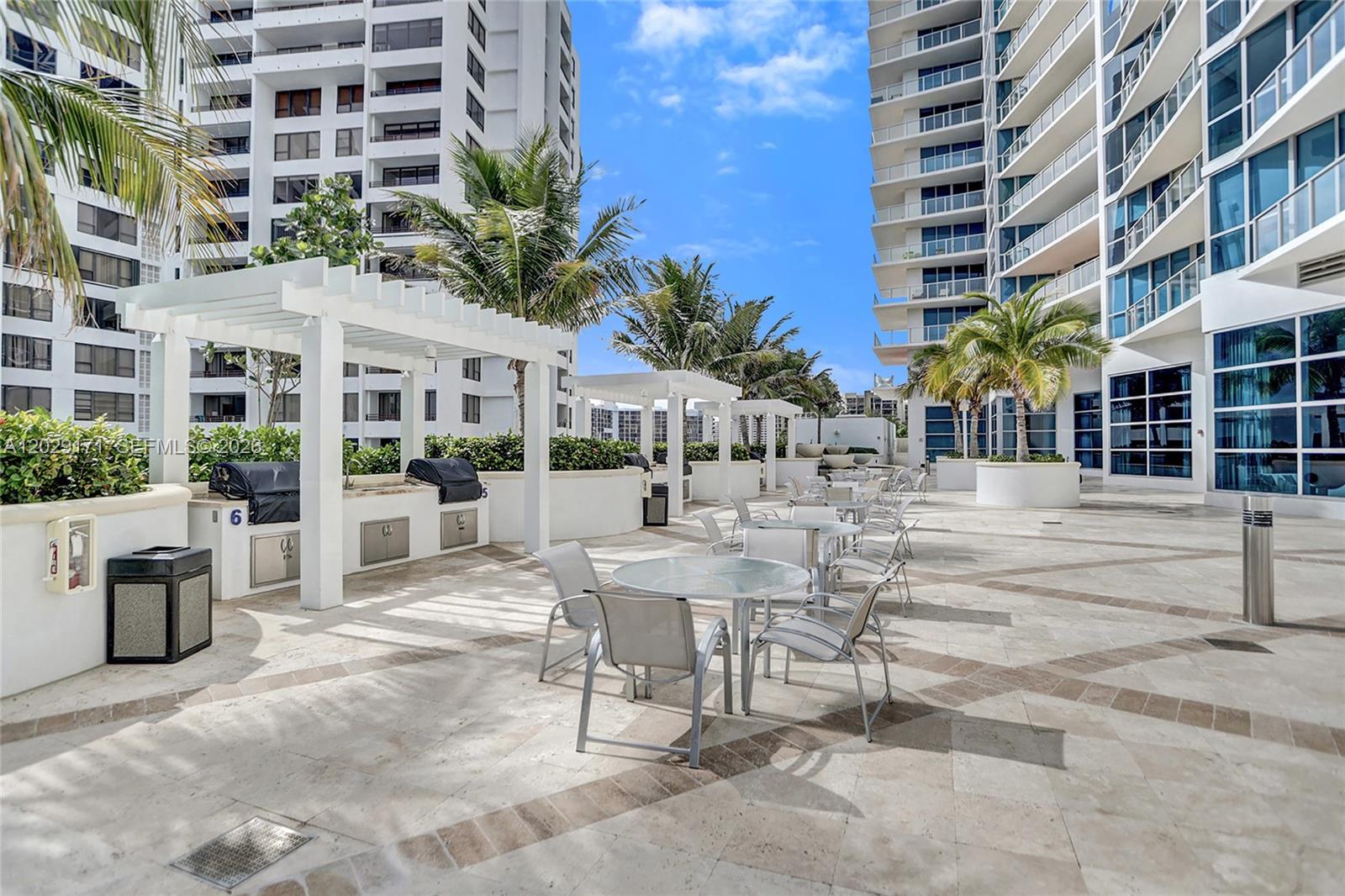 3101 S Ocean Dr # 2208