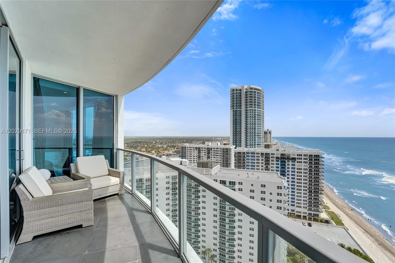 3101 S Ocean Dr # 2208