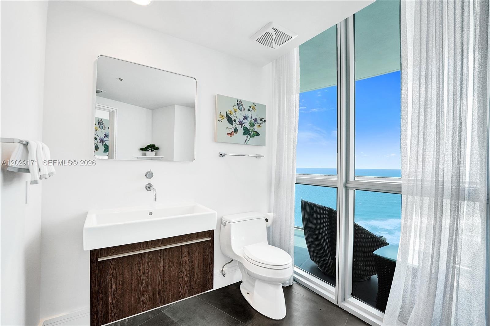 3101 S Ocean Dr # 2208