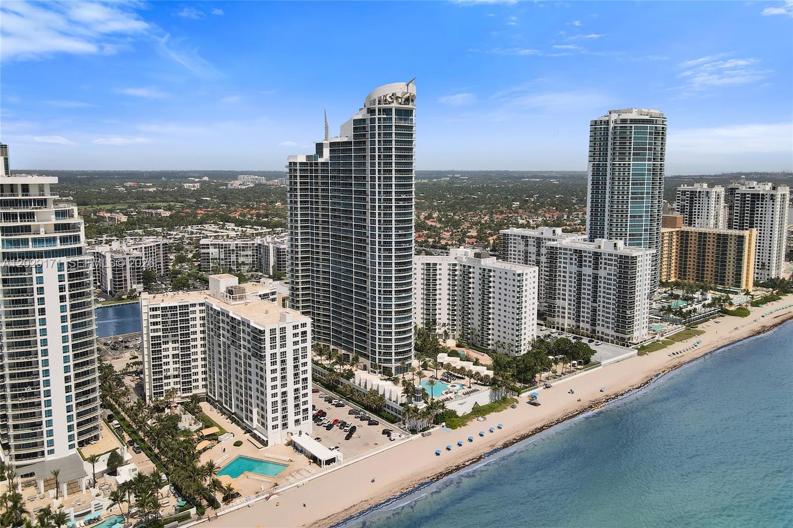 3101 S Ocean Dr # 2208