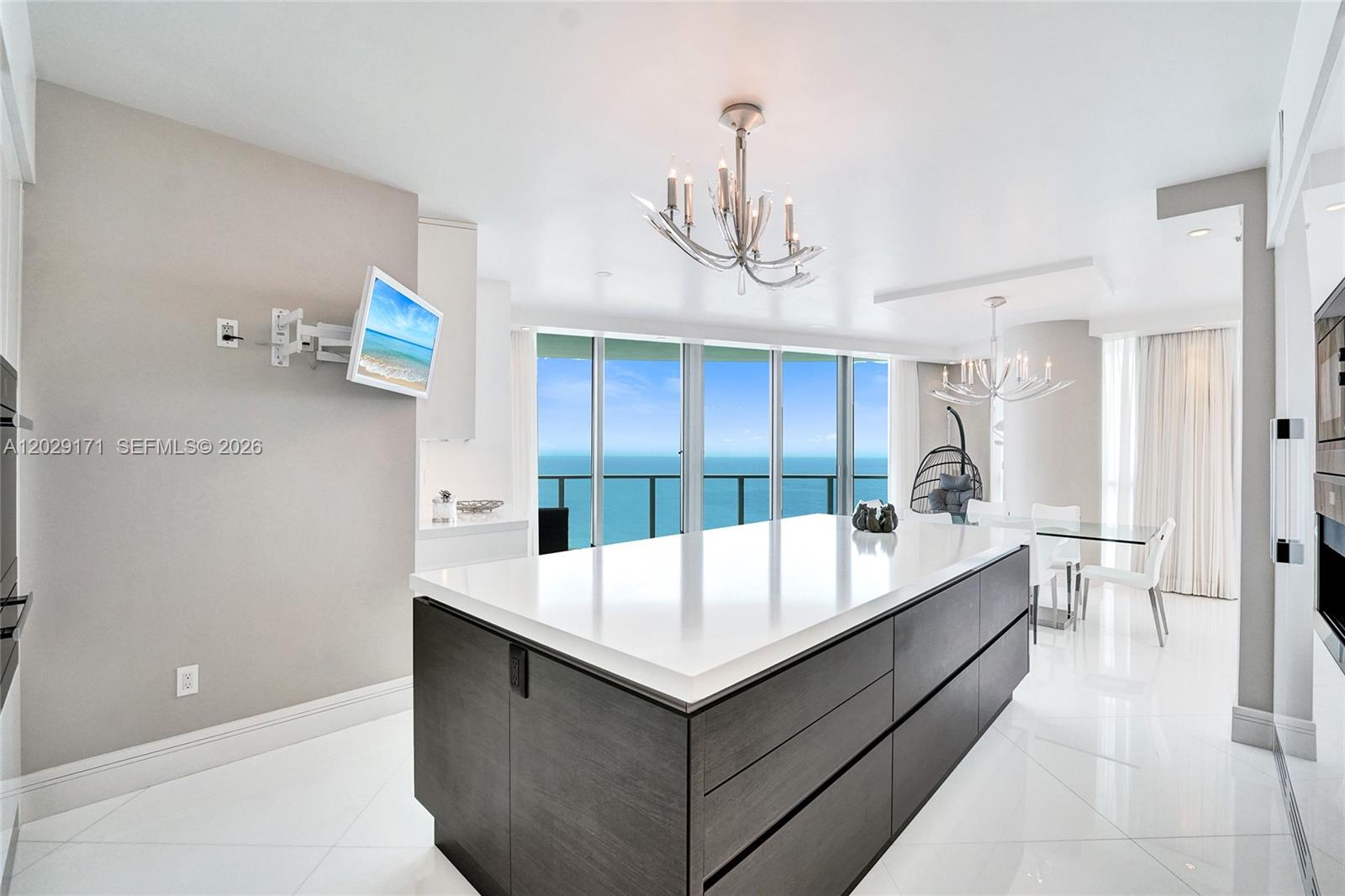 3101 S Ocean Dr # 2208