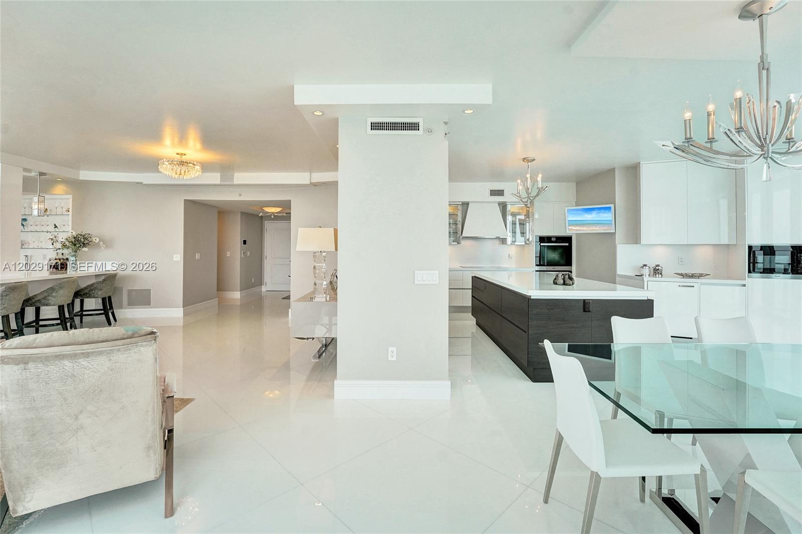 3101 S Ocean Dr # 2208