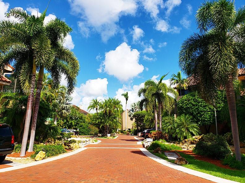 2000 S Bayshore Dr # 58