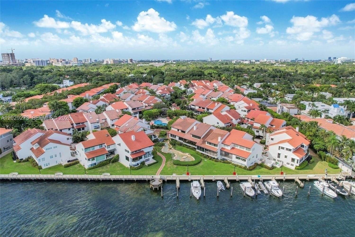 2000 S Bayshore Dr # 58