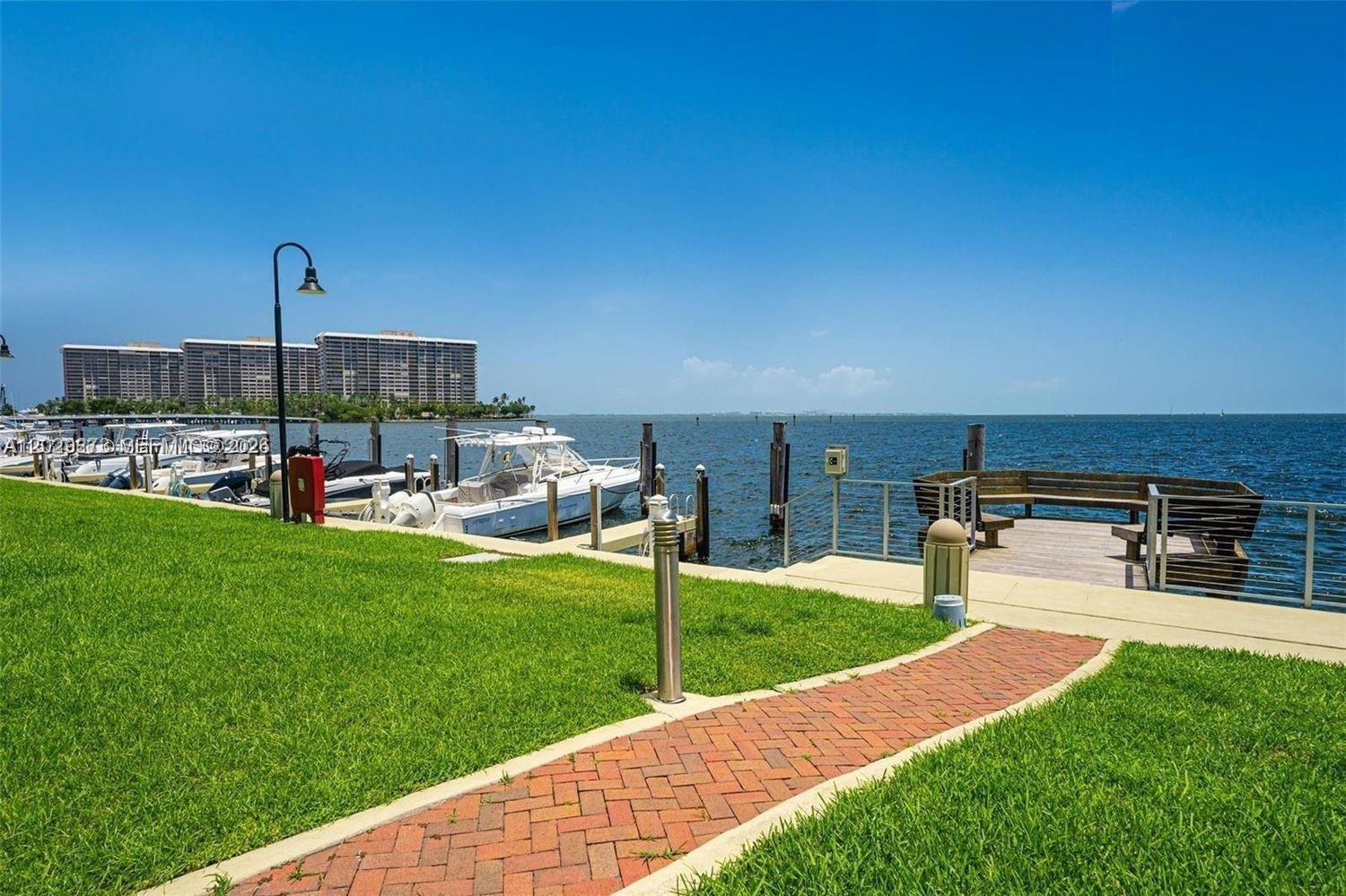2000 S Bayshore Dr # 58