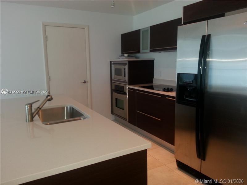 1900 N Bayshore Dr # 3517