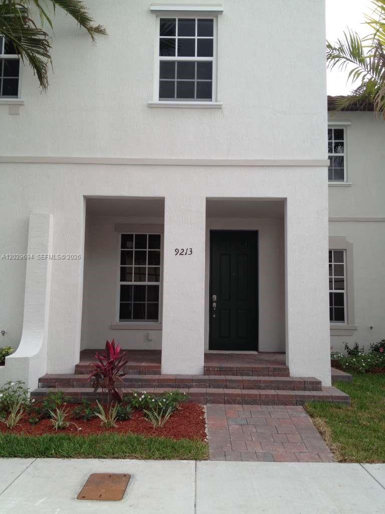9213 SW 170th Ave