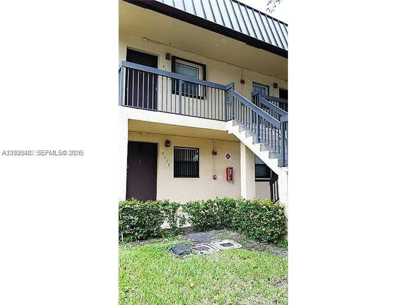 9117 NW 1st Ct # 105