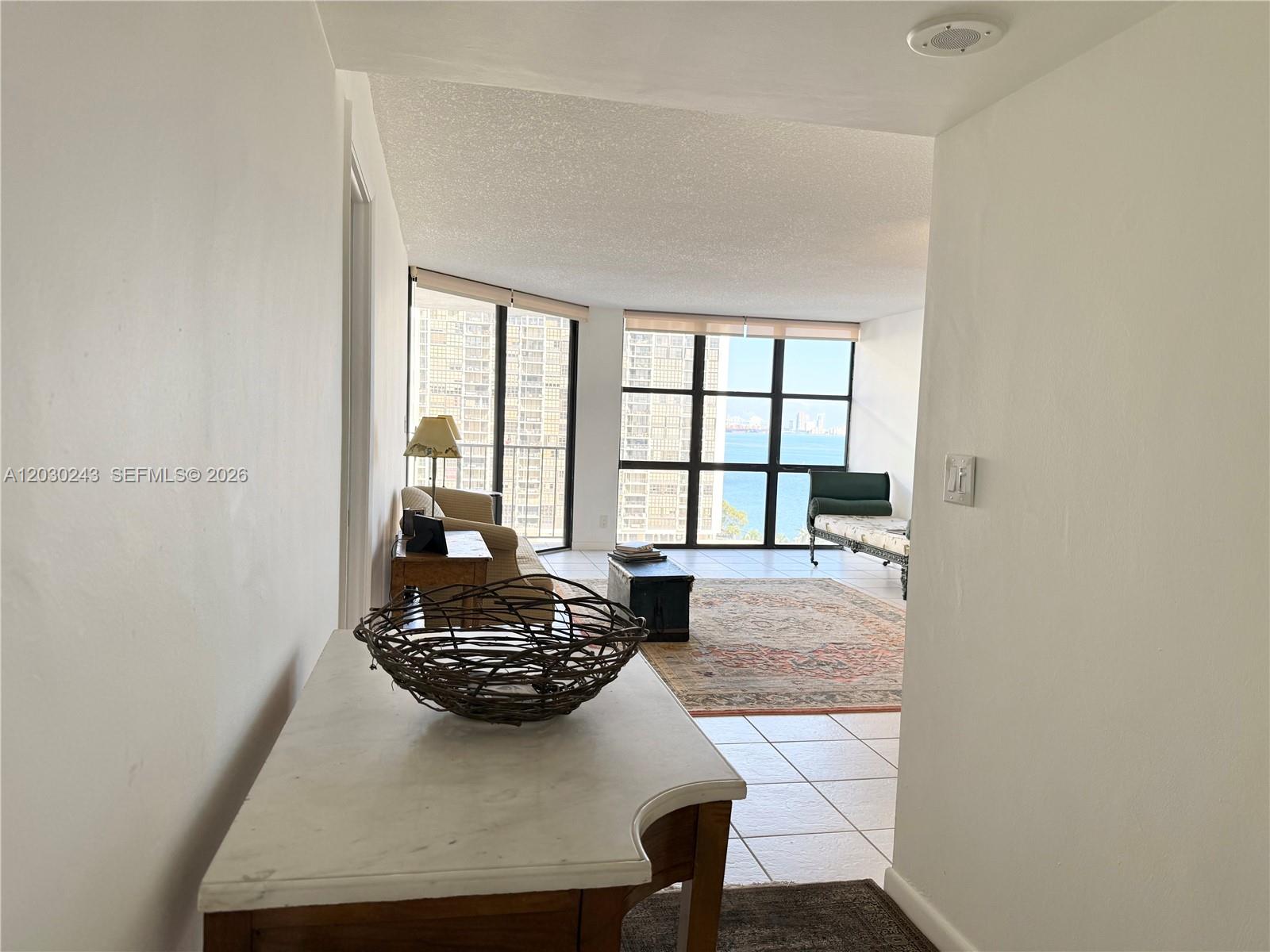 1925 Brickell Ave # 1403