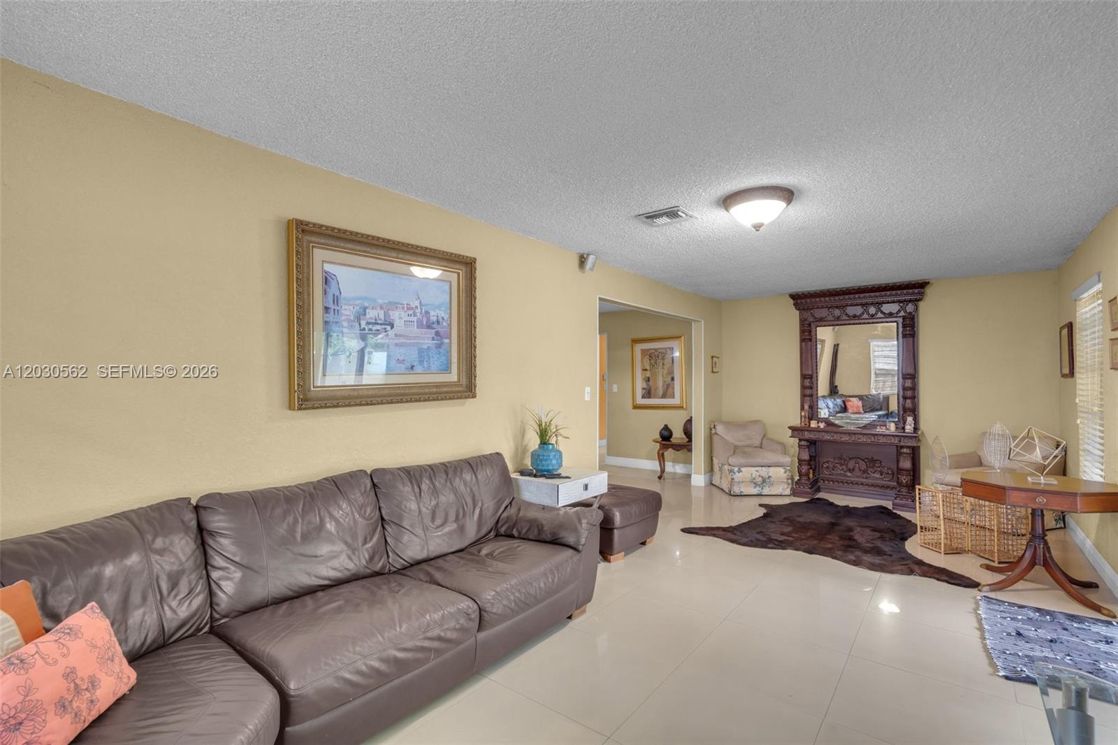 1320 SW 84th Ave